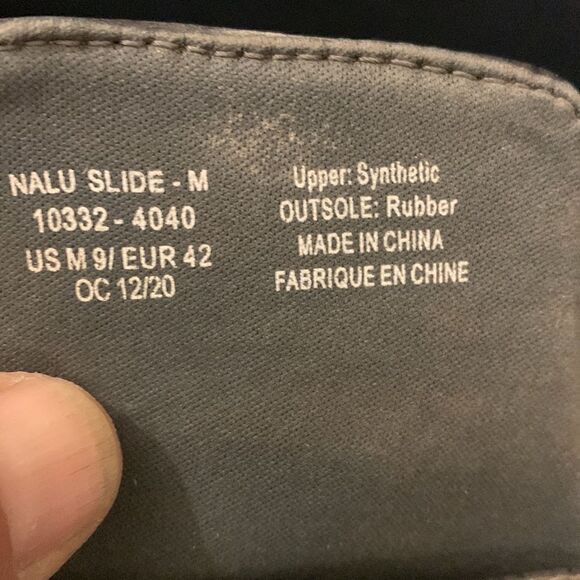 Olukia, sandals “NALU SLIDE”, size 9,  Velcro adjustable fronts, great condition - Picture 7 of 7